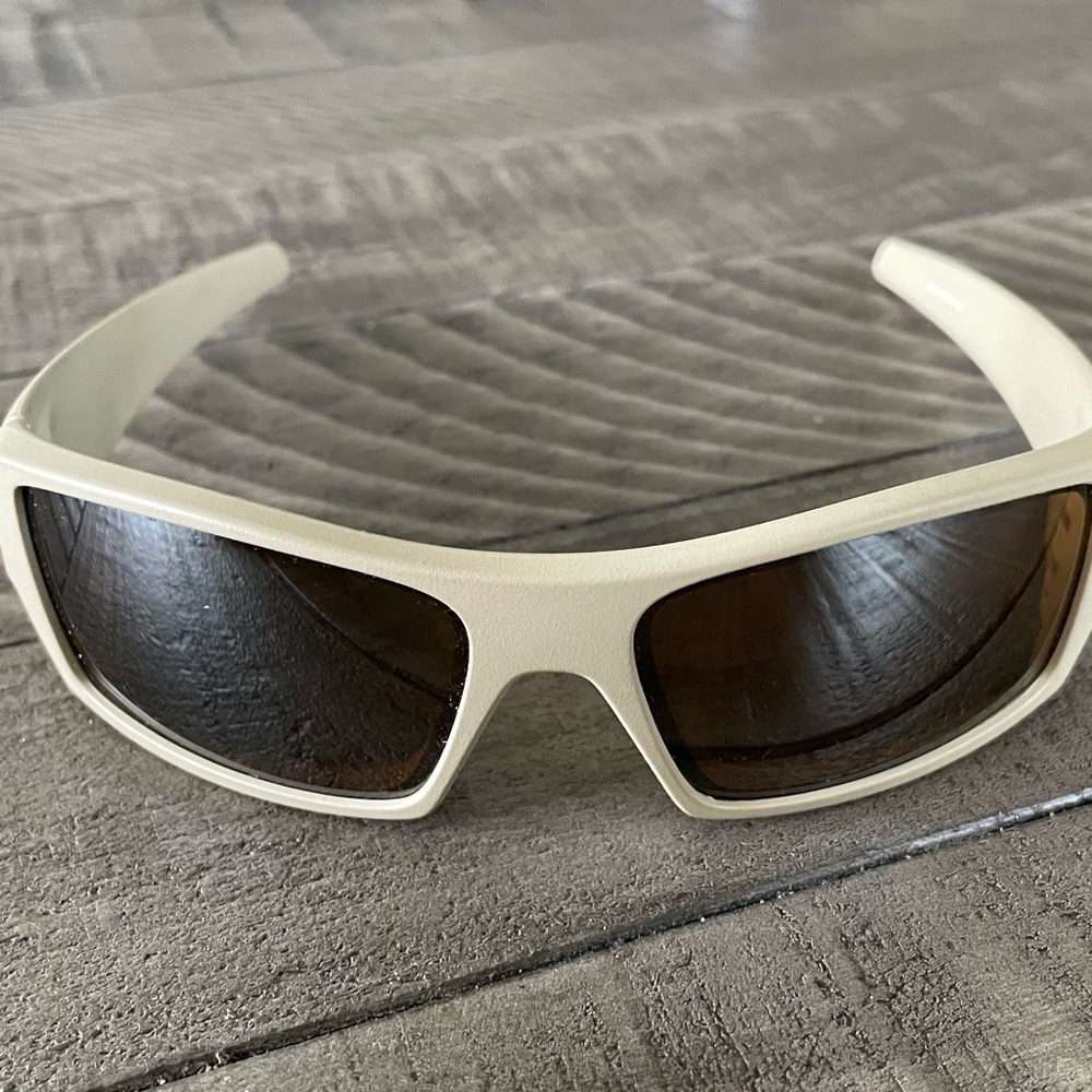 Oakley sunglasses